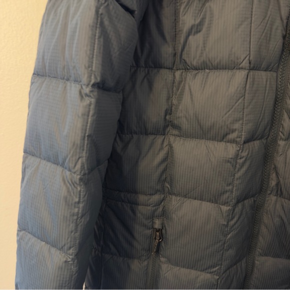 Eddie Bauer Altamira Down Parka Large - Picture 5 of 12